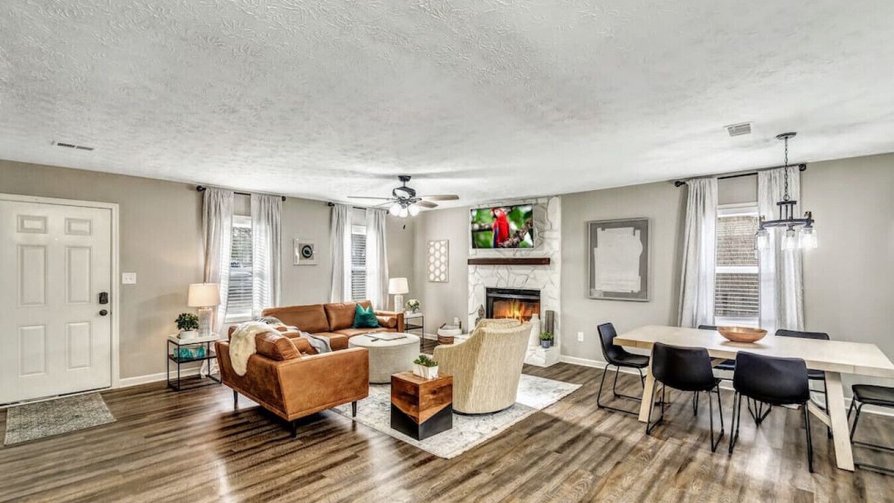 Photo of Livingroom in Powder Springs