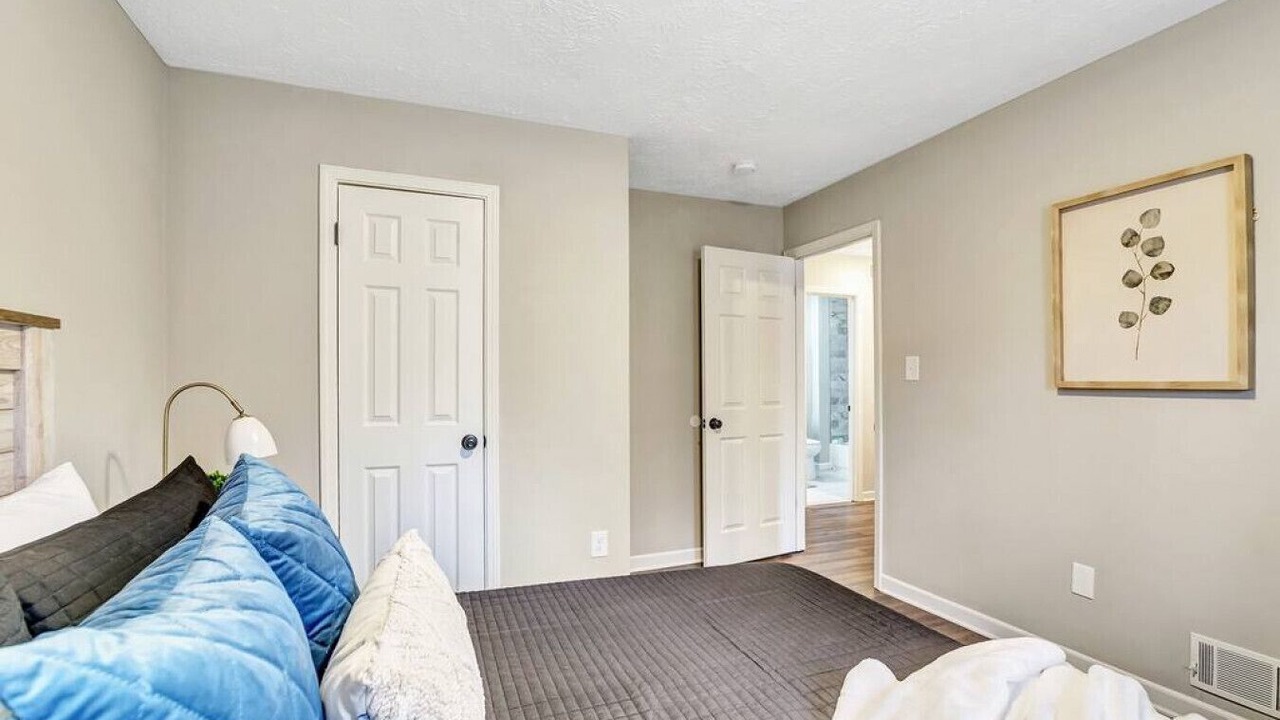 Photo of Bedroom in Powder Springs