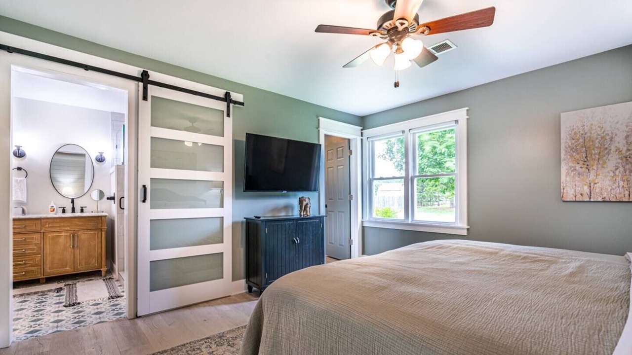 Photo of Bedroom in Madison