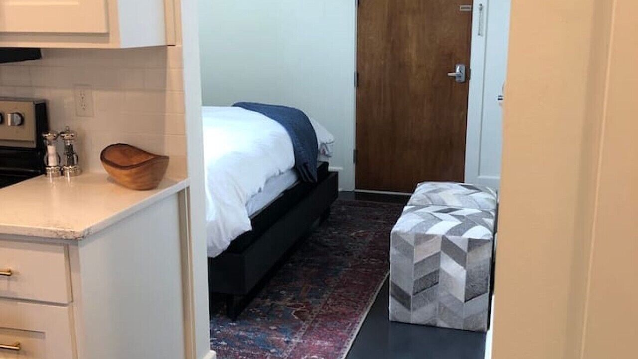 Photo of Bedroom in Central City