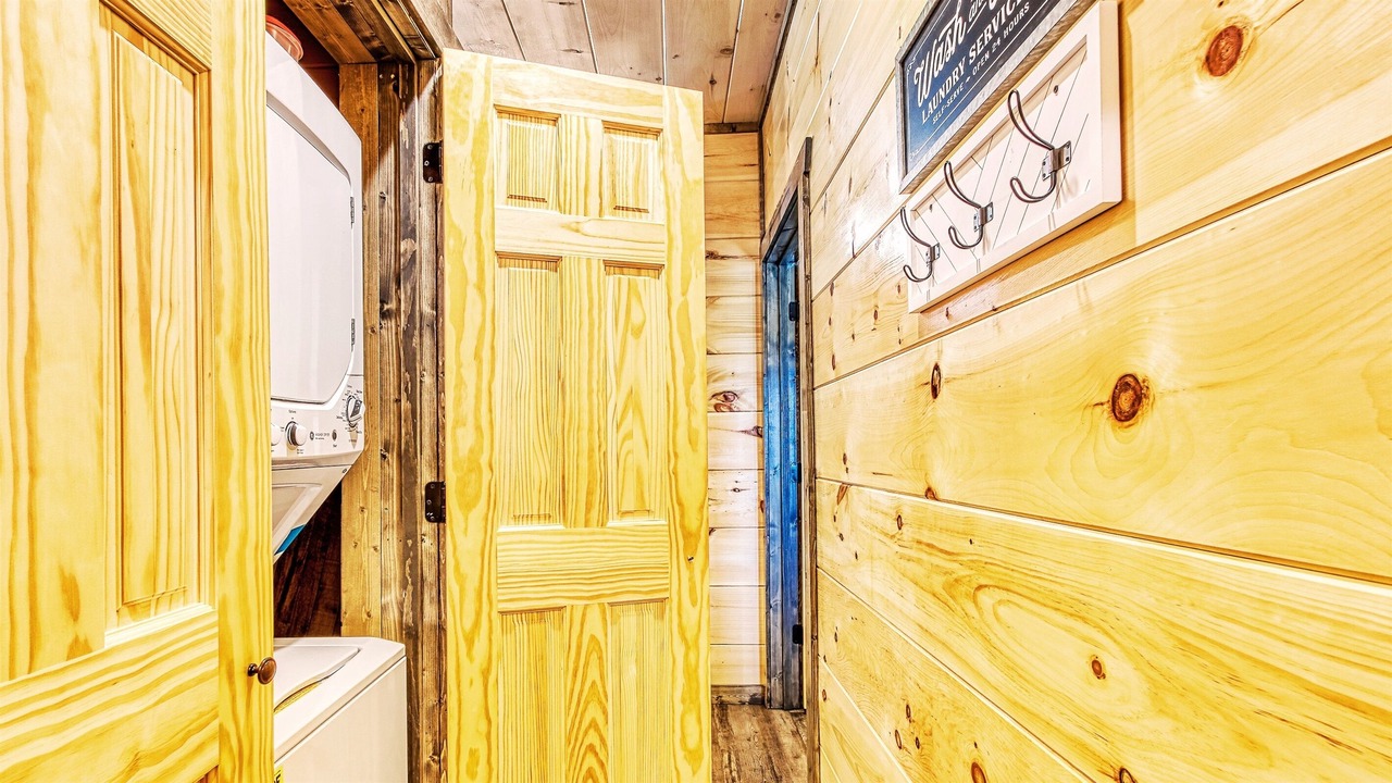 Photo of Bedroom in Sevierville