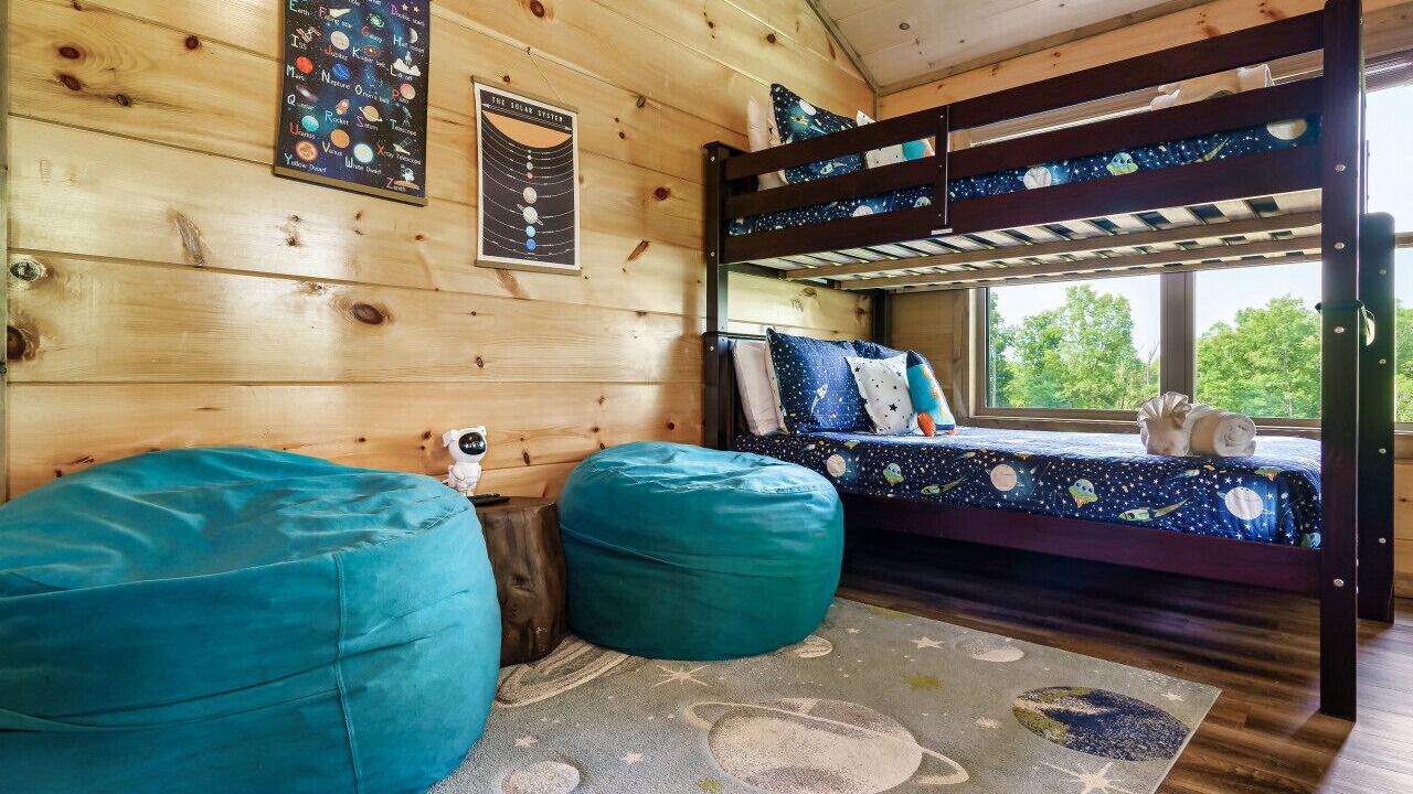 Photo of Bedroom in Sevierville