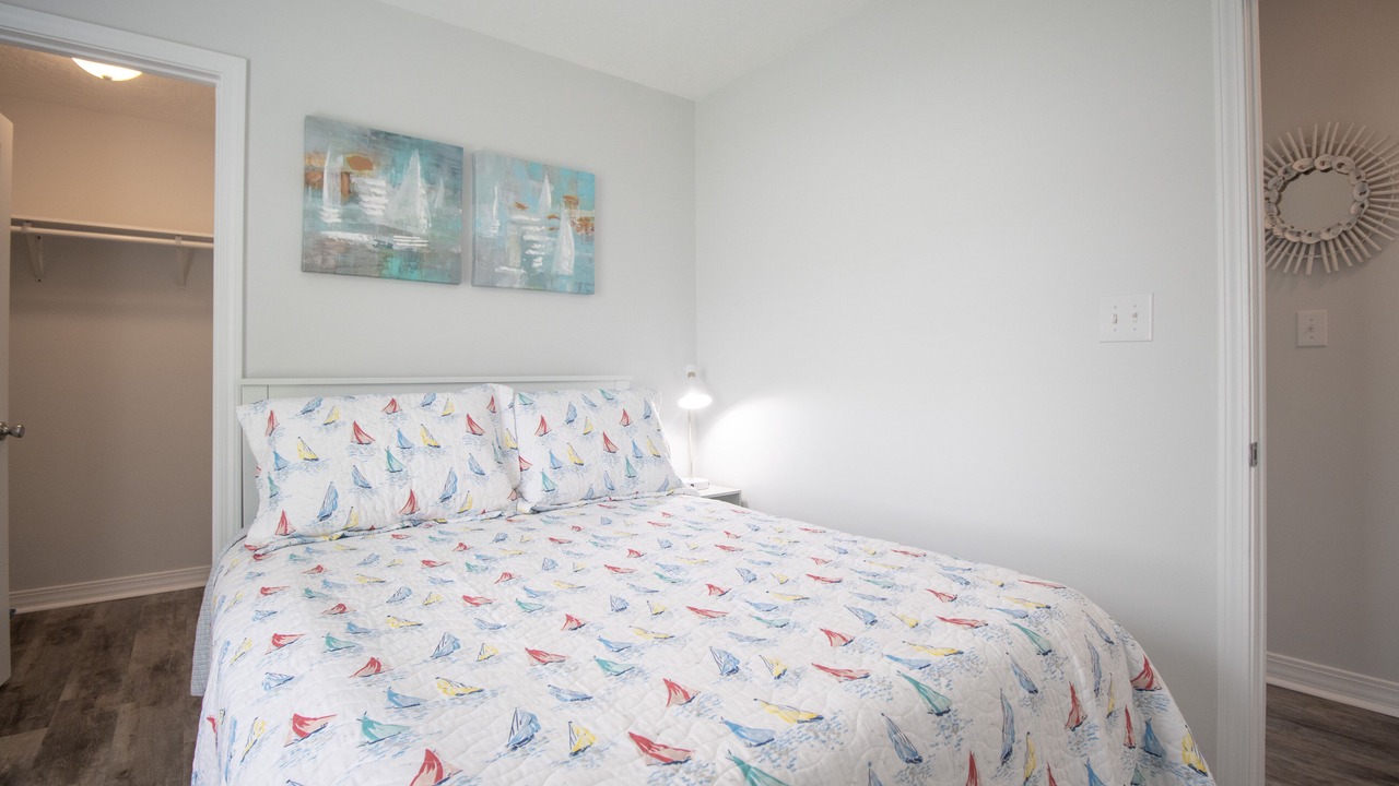 Photo of Bedroom in Gulfport