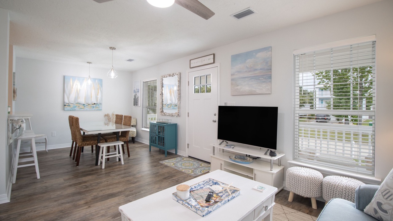 Photo of Livingroom in Gulfport