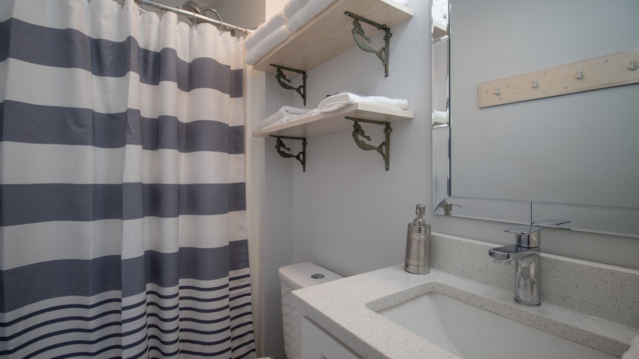 Photo of Bathroom in Gulfport
