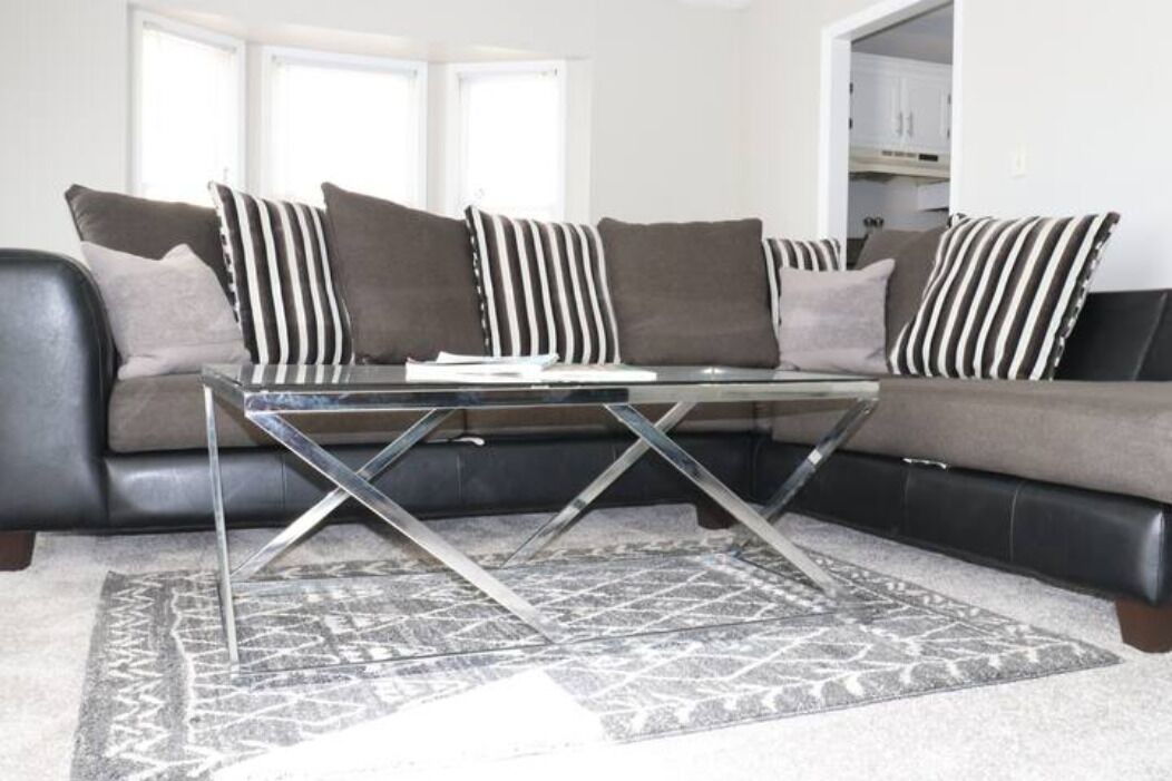 Photo of Livingroom in Riverdale