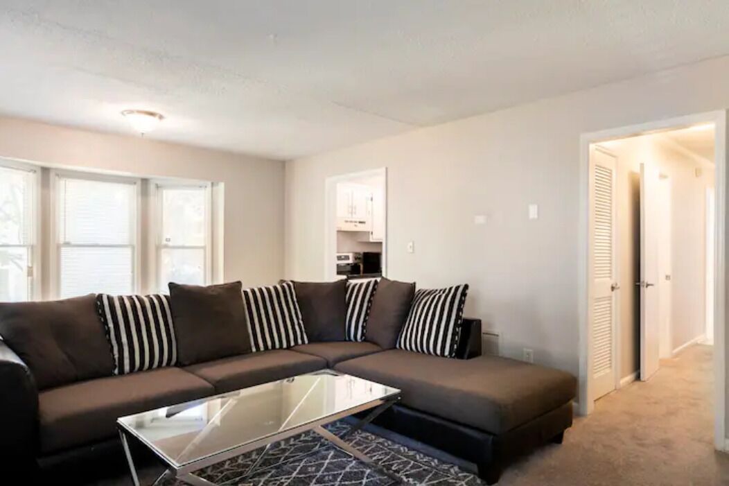 Photo of Livingroom in Riverdale