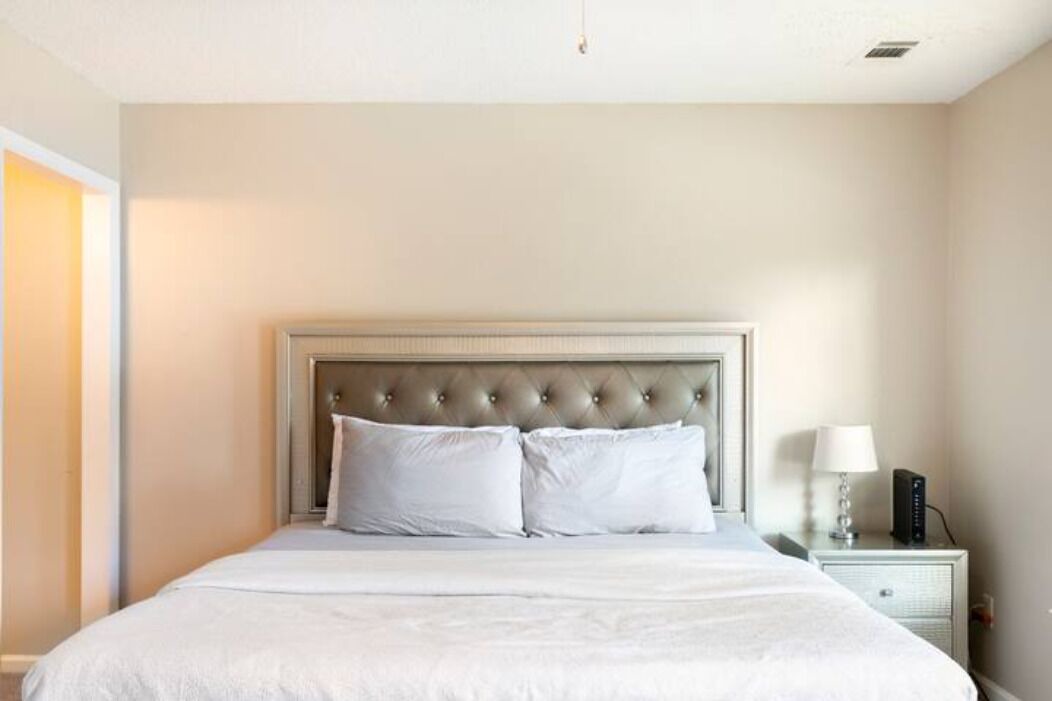 Photo of Bedroom in Riverdale