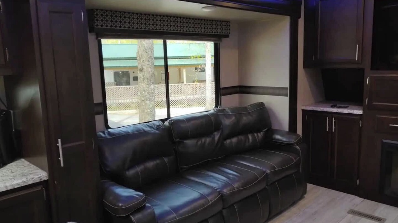 Photo of Livingroom in Gatlinburg