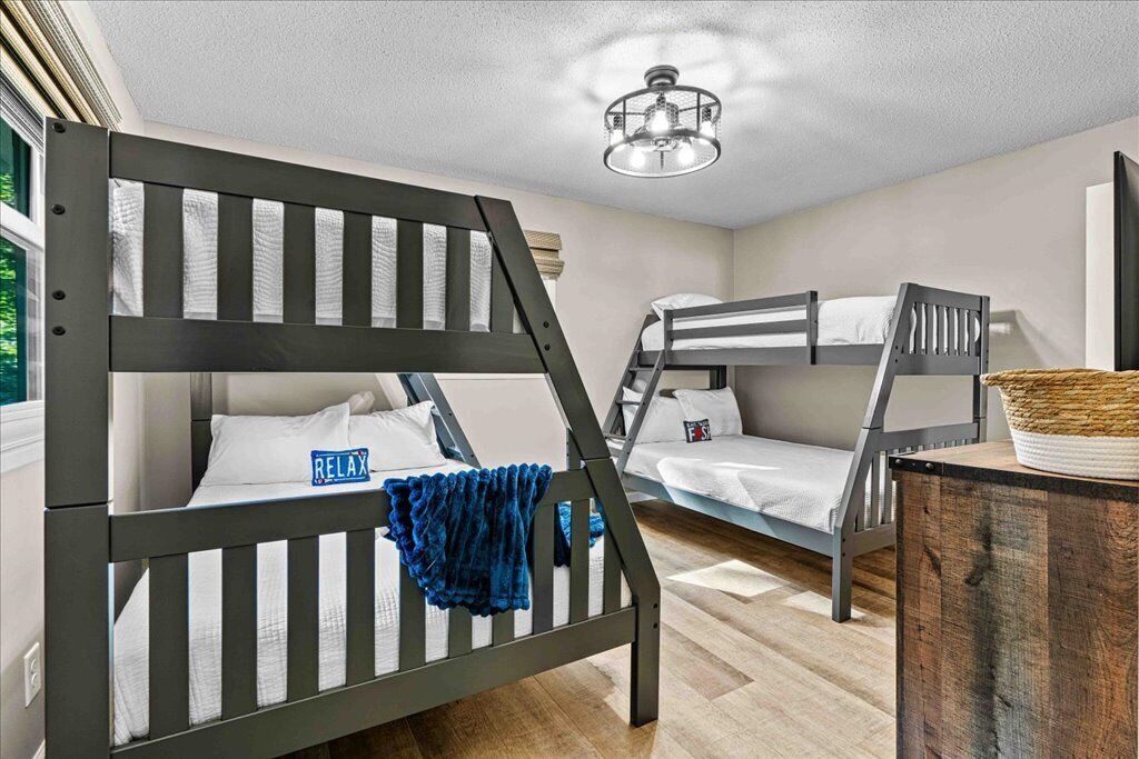 Photo of Bedroom in Troutman