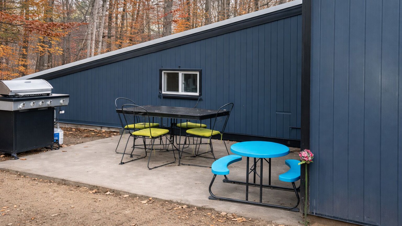 Photo of Outdoor in Birch Hill