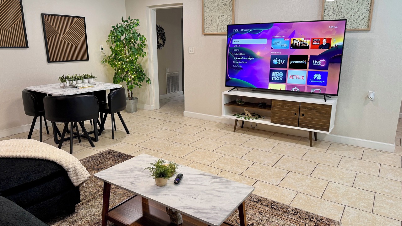 Photo of Livingroom in Colonialtown South
