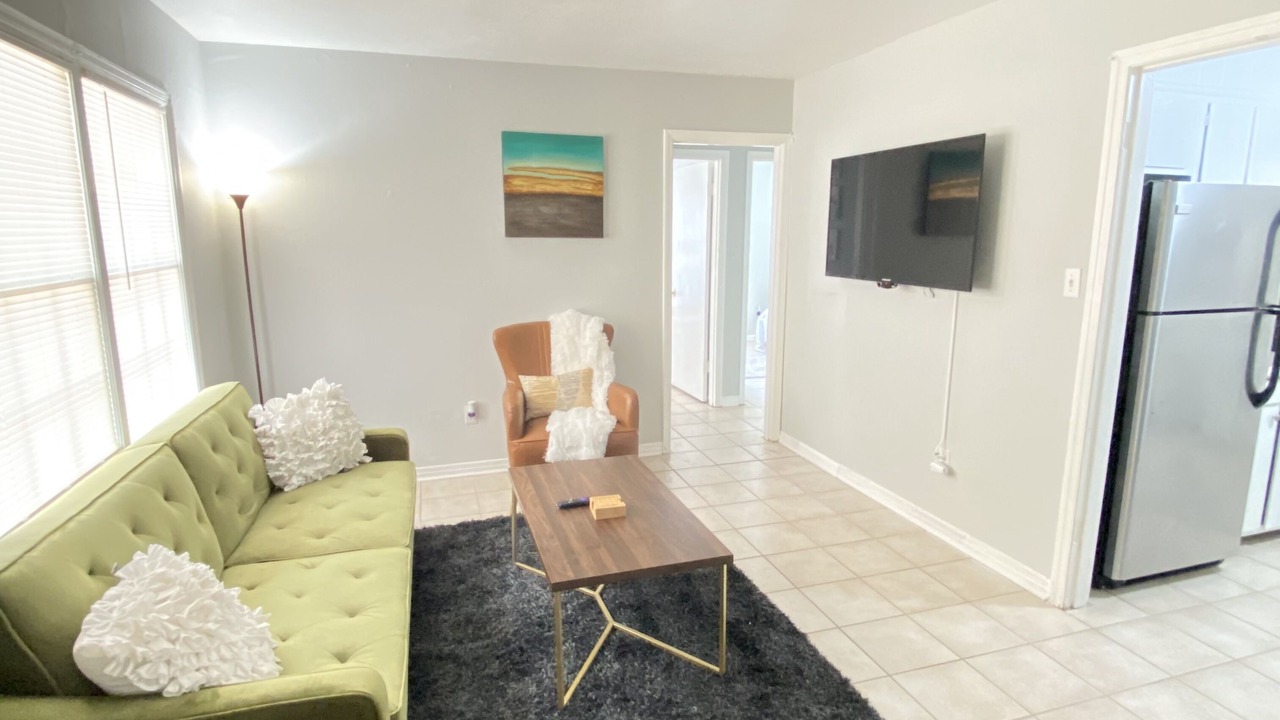 Photo of Livingroom in Albany