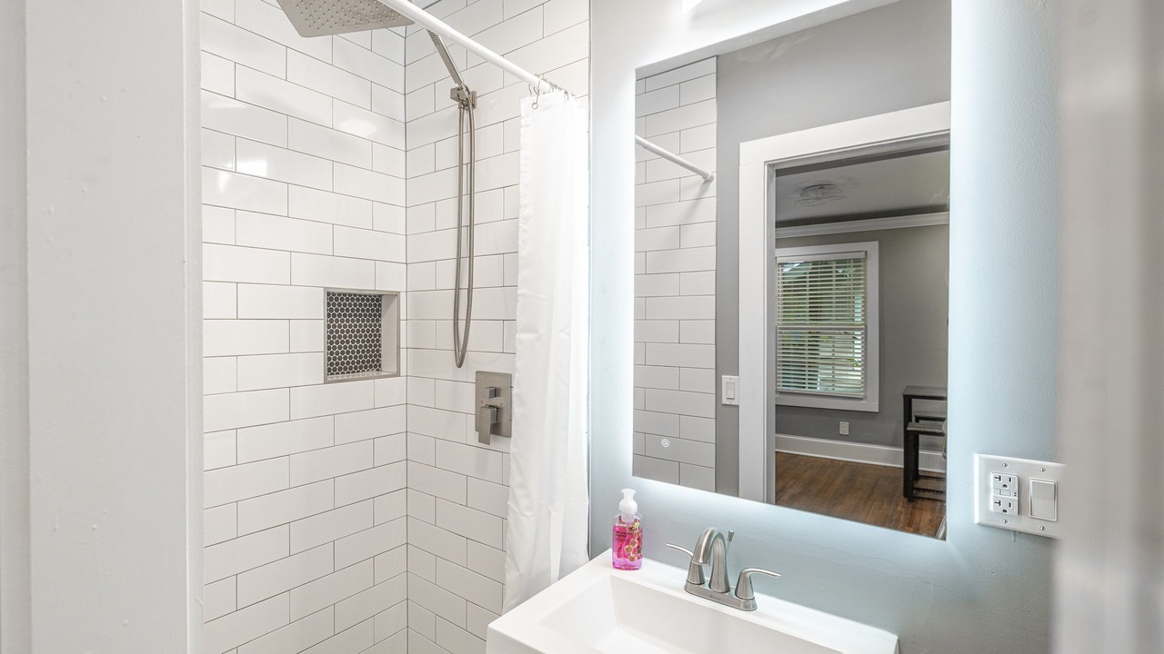 Photo of Bathroom in Wesley Heights