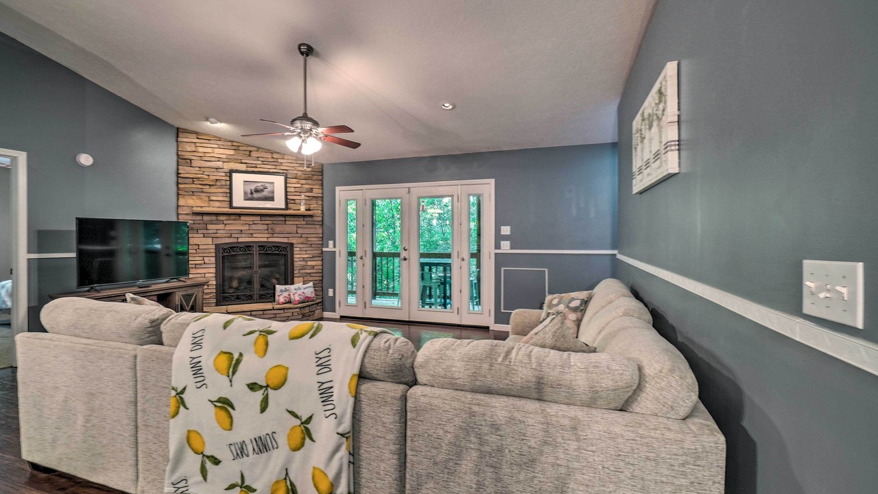 Photo of Bedroom in Sevierville