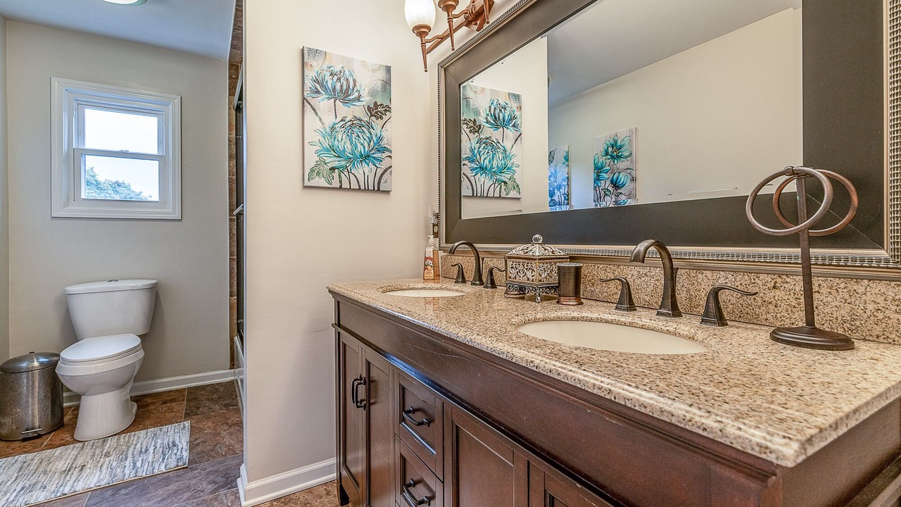 Photo of Bathroom in Mount Mourne