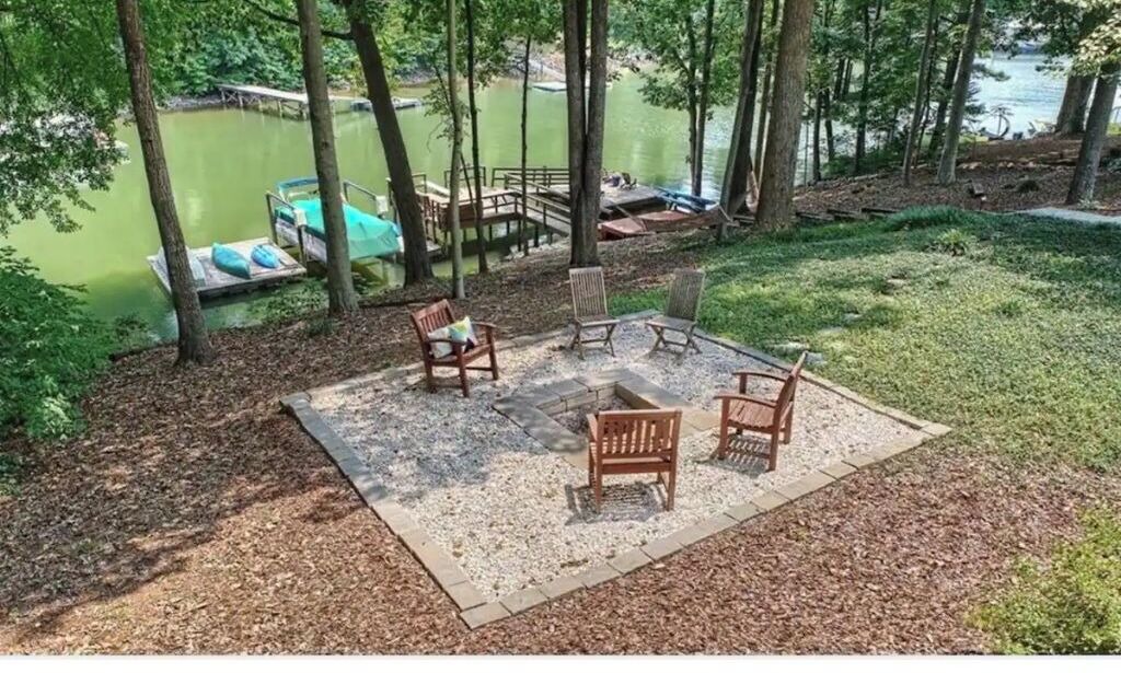 Photo of Outdoor in Mooresville