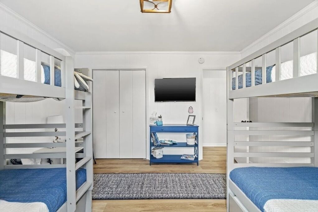 Photo of Bedroom in Inlet Beach Heights