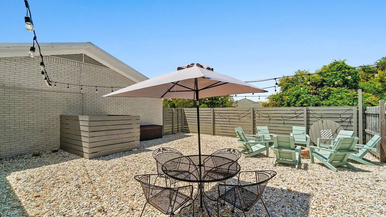 Photo of Outdoor in Inlet Beach Heights