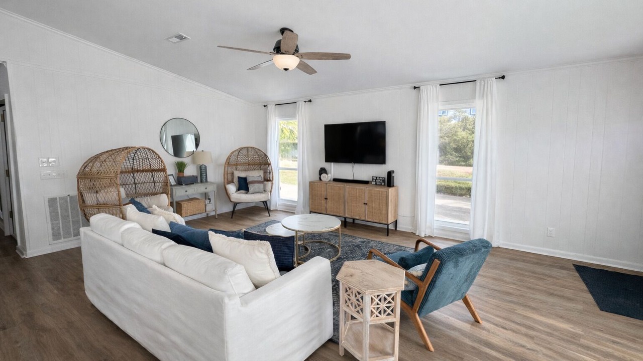 Photo of Bedroom in Inlet Beach Heights