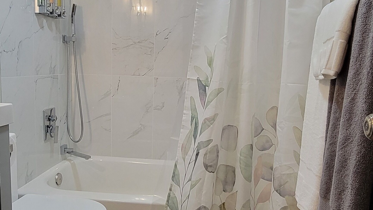 Photo of Bathroom in Rising Fawn