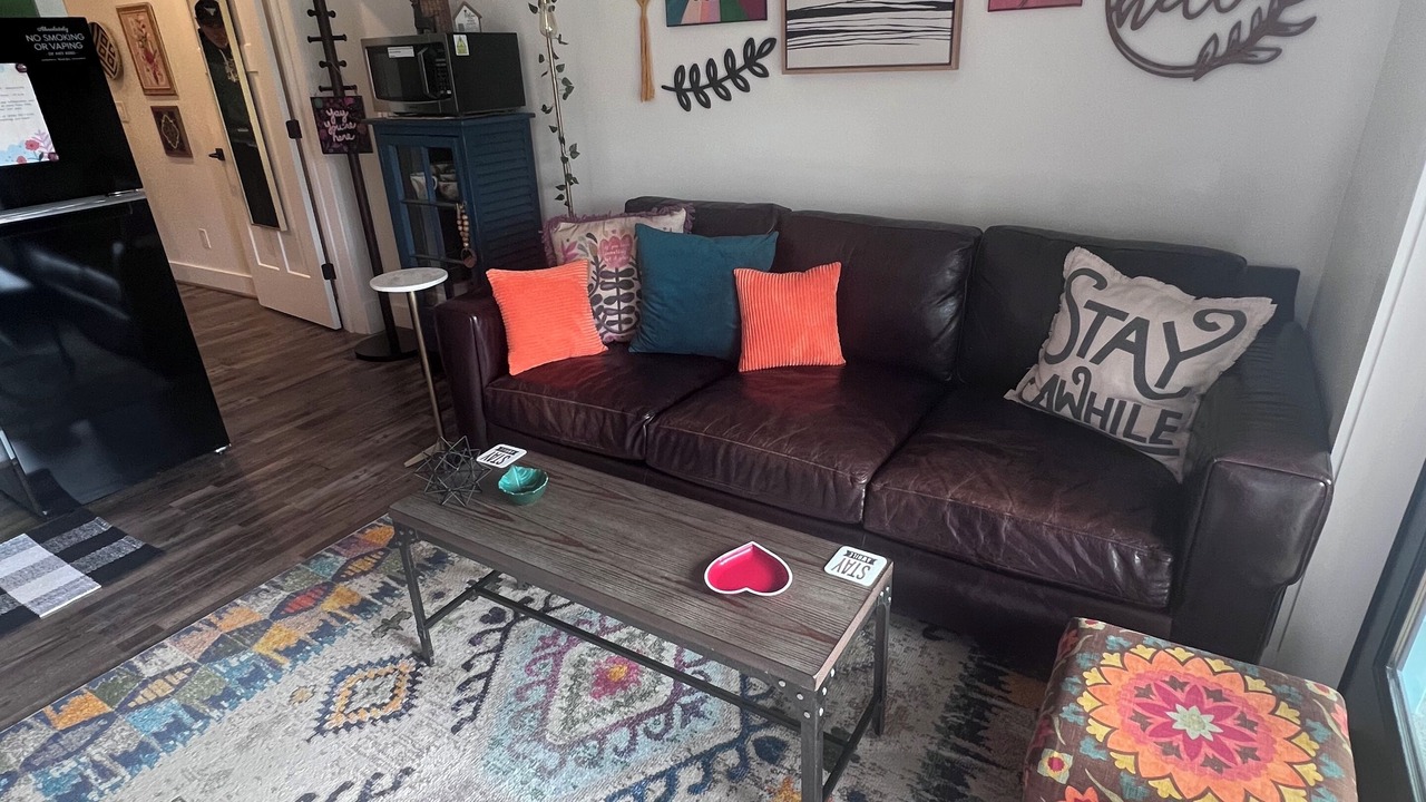 Photo of Livingroom in Weaverville