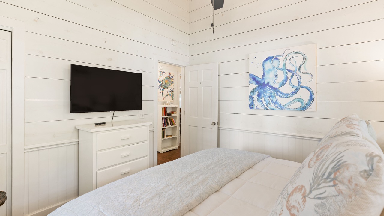 Photo of Bedroom in East Beach