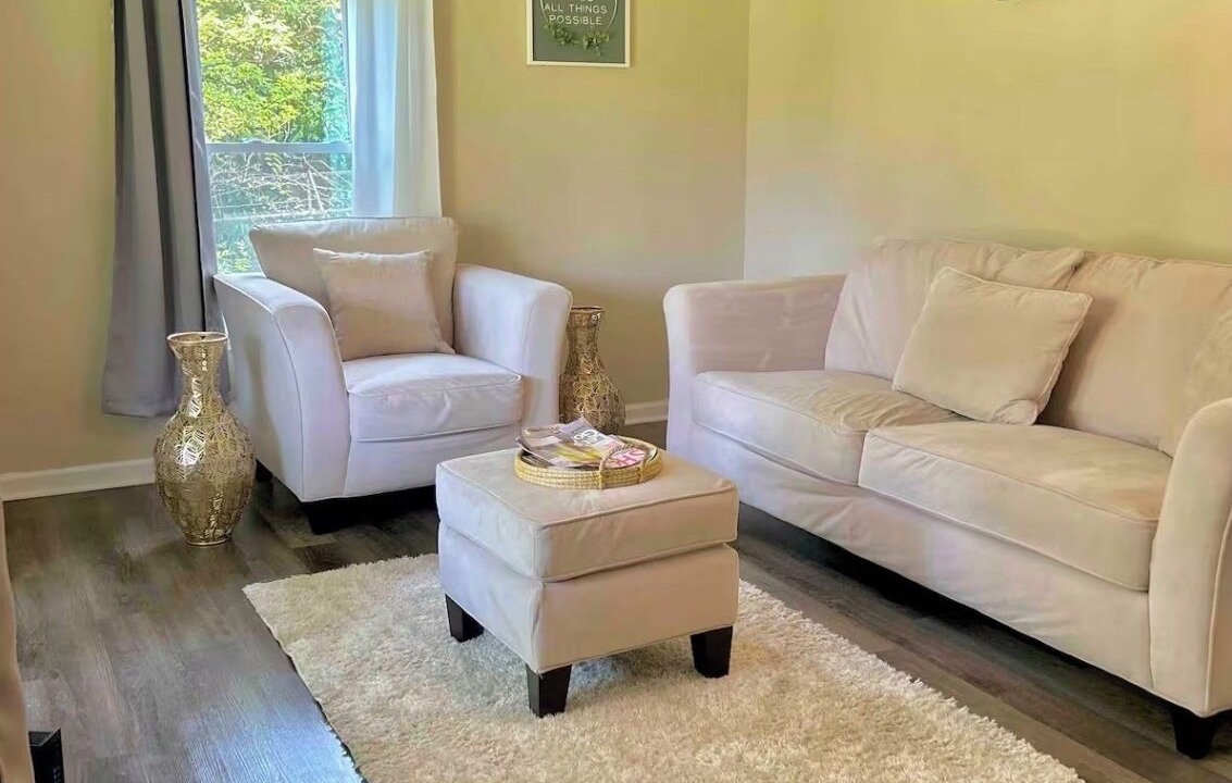 Photo of Livingroom in Macon