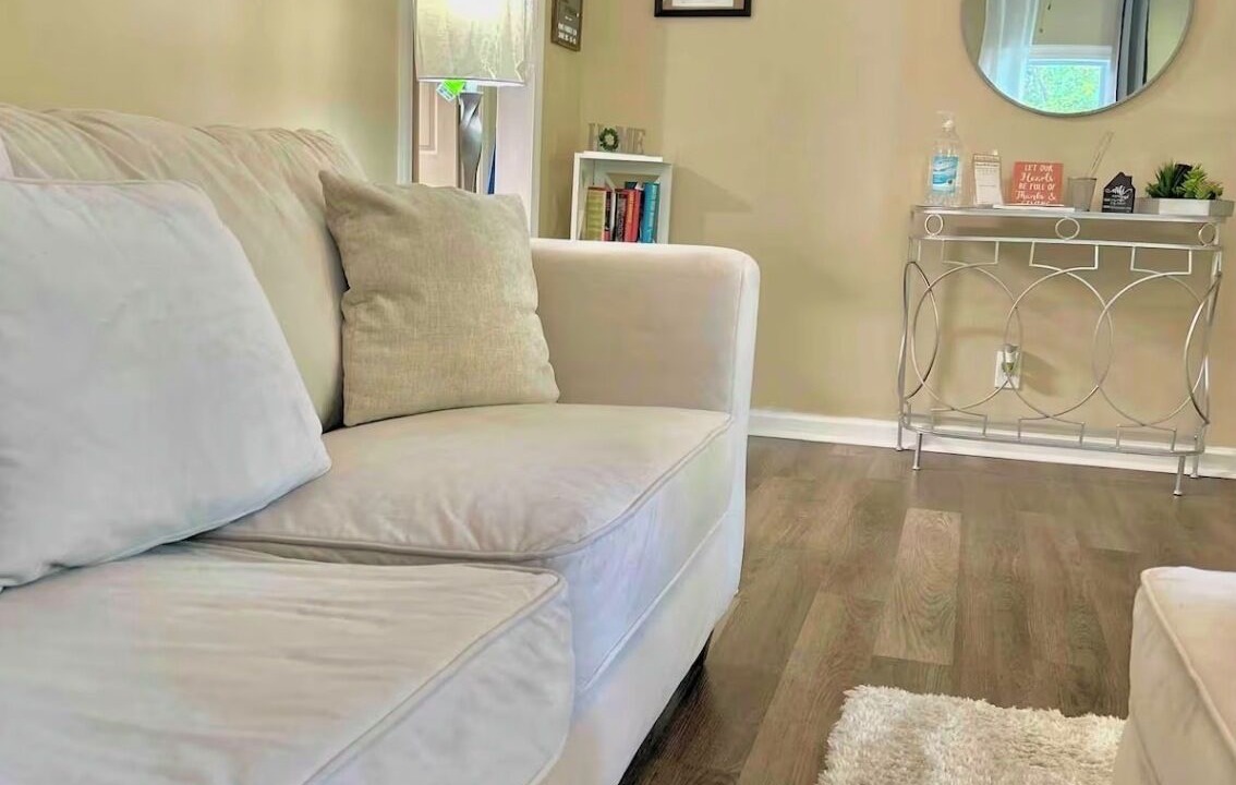 Photo of Livingroom in Macon
