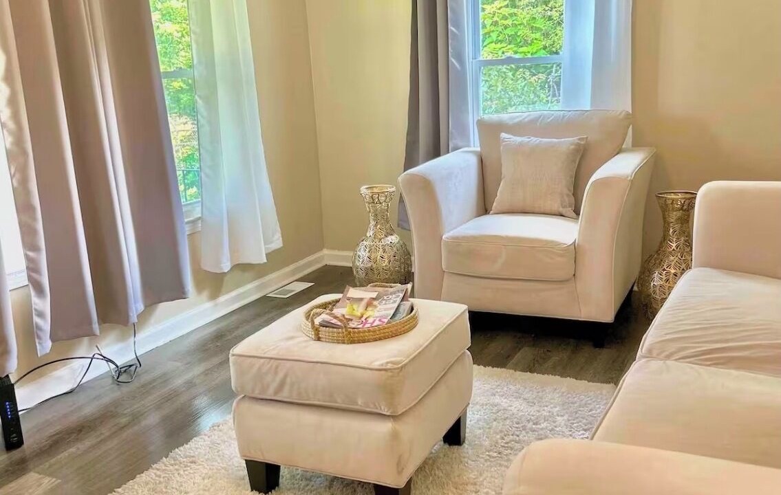 Photo of Livingroom in Macon