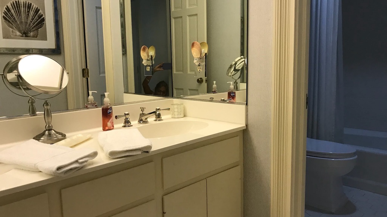Photo of Bathroom in Sea Island