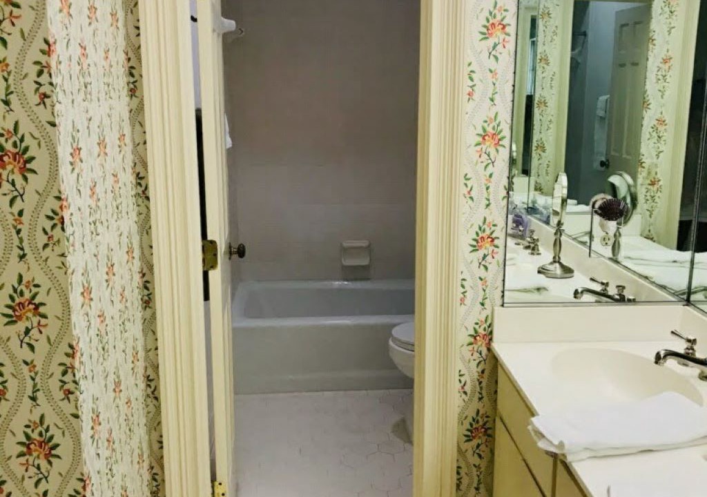 Photo of Bathroom in Sea Island