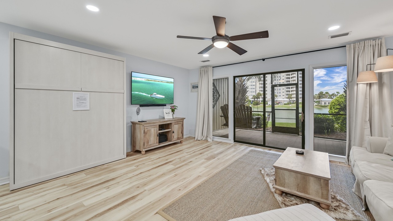 Photo of Livingroom in Miramar Beach