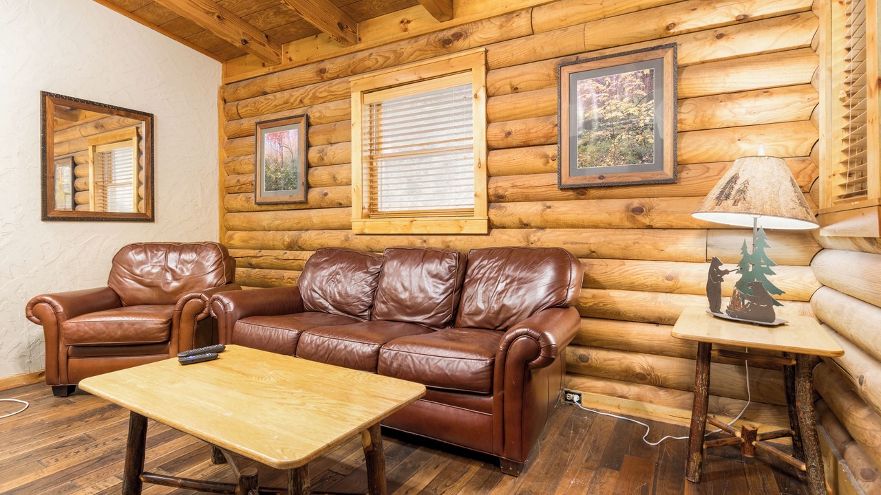 Photo of Livingroom in Rocky Grove