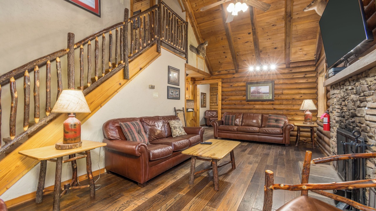 Photo of Livingroom in Rocky Grove