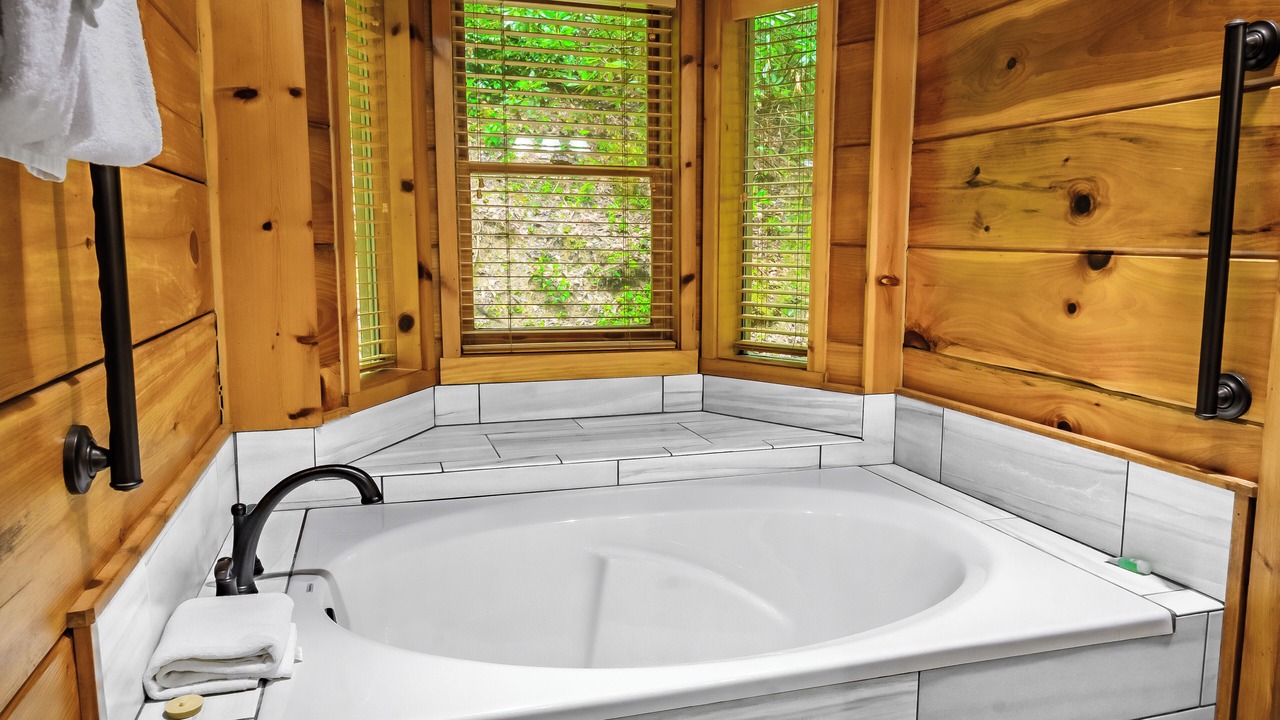 Photo of Bathroom in Rocky Grove