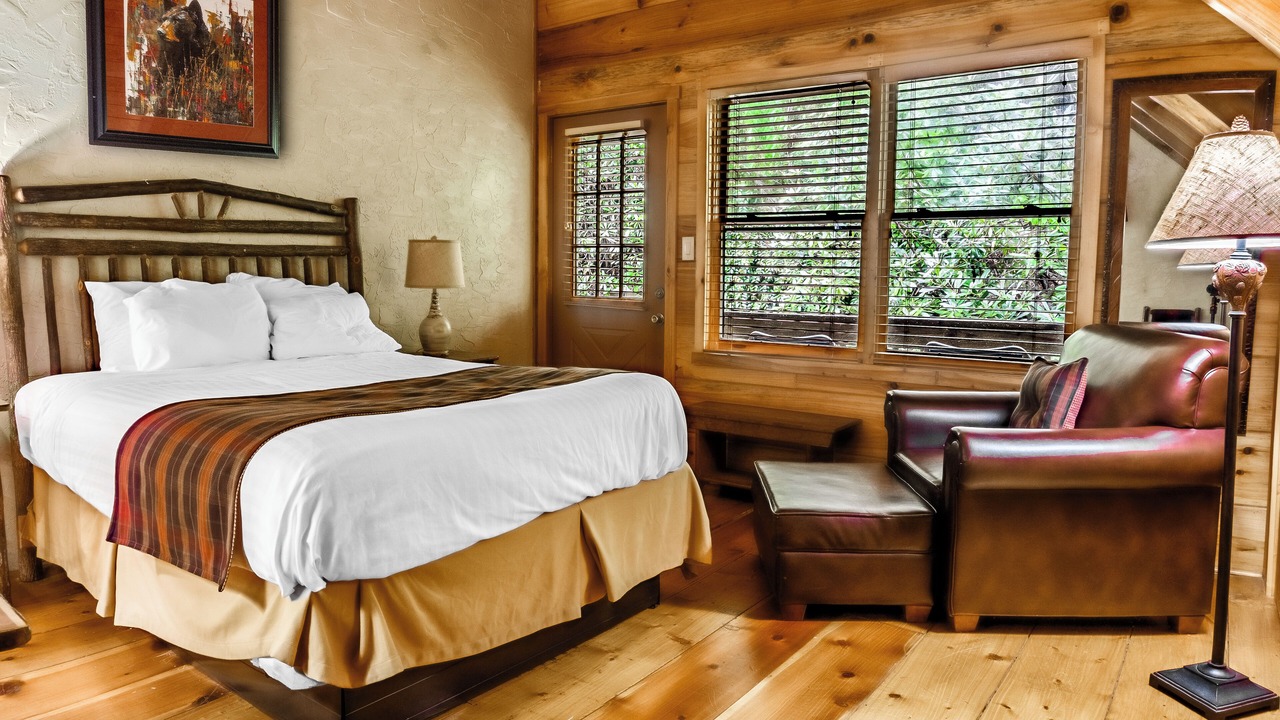Photo of Bedroom in Rocky Grove