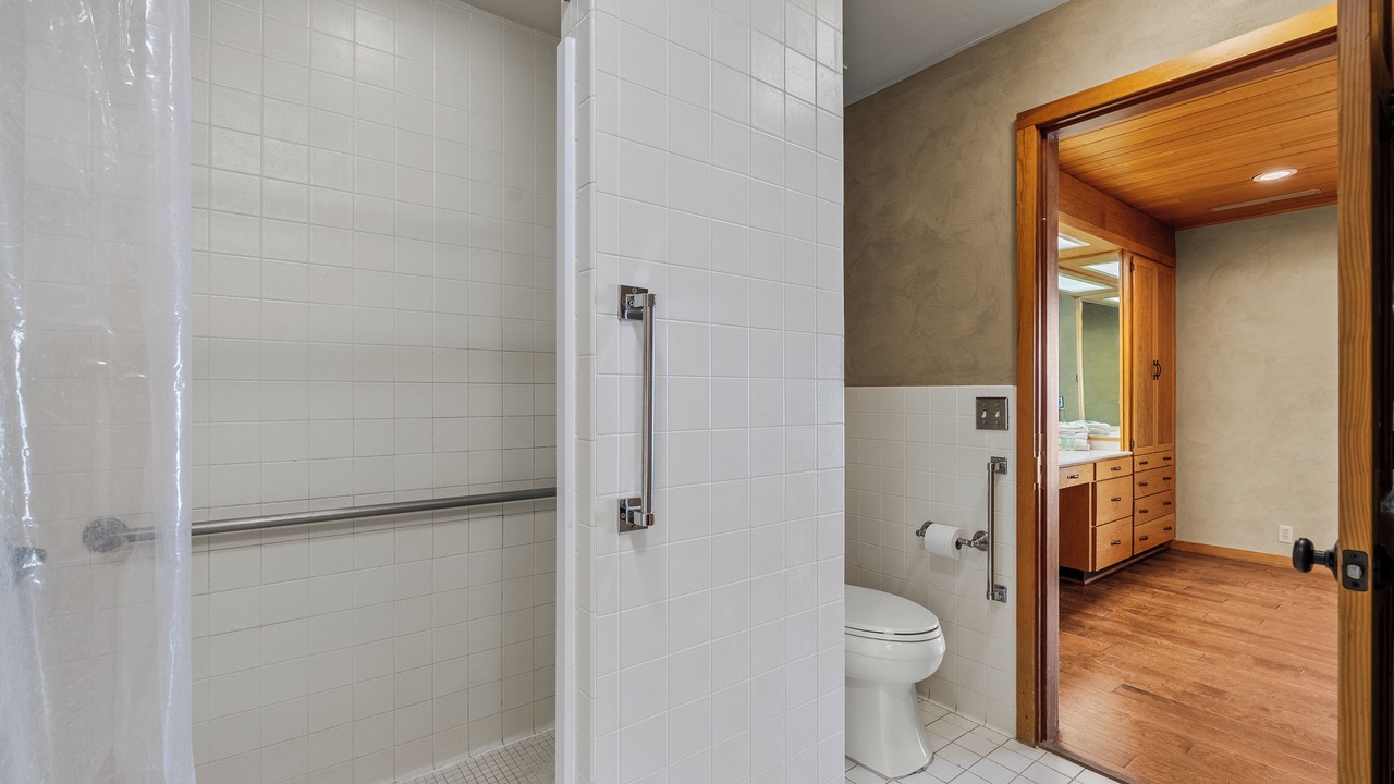 Photo of Bathroom in Dandridge