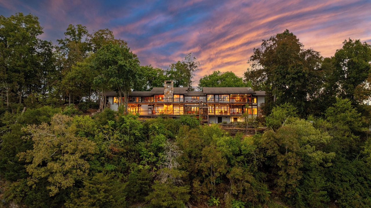 Photo of Outdoor in Dandridge