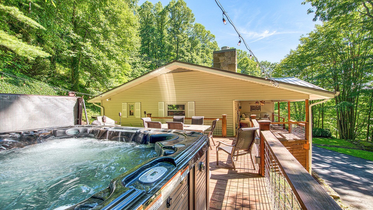 Photo of Outdoor in Waynesville