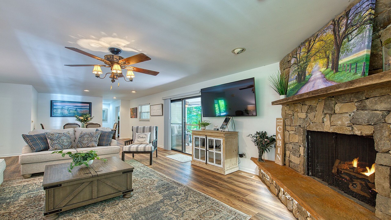 Photo of Bedroom in Waynesville