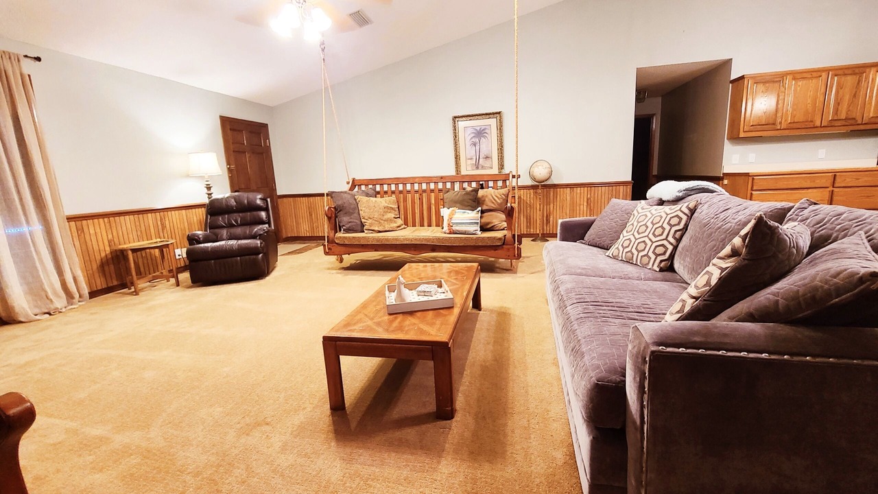 Photo of Livingroom in Gautier
