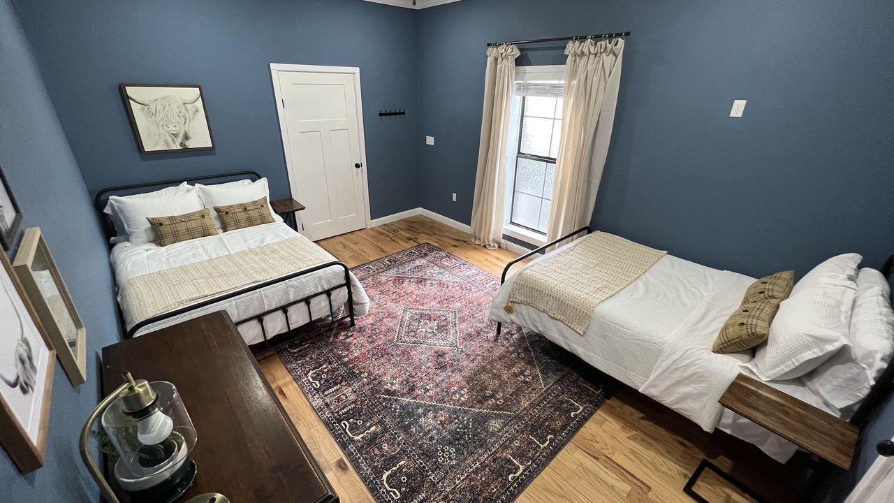 Photo of Bedroom in Guntersville