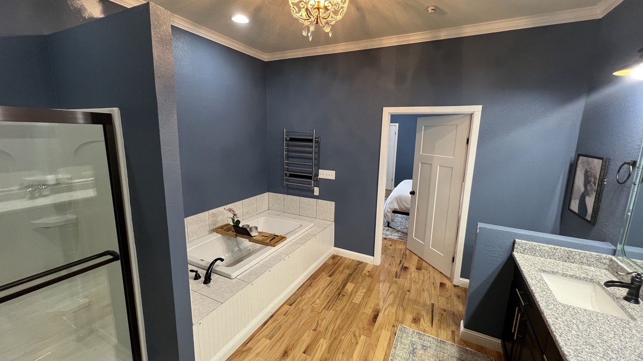Photo of Bathroom in Guntersville