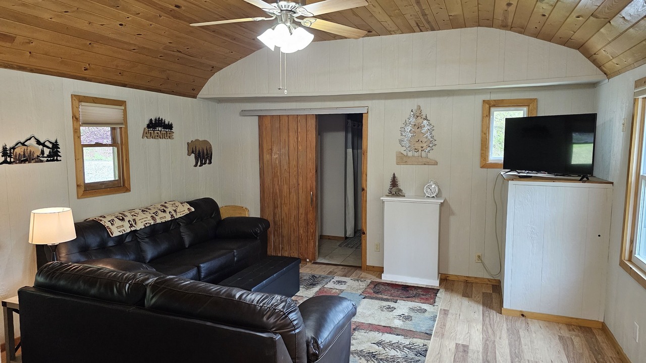 Photo of Livingroom in Hot Springs