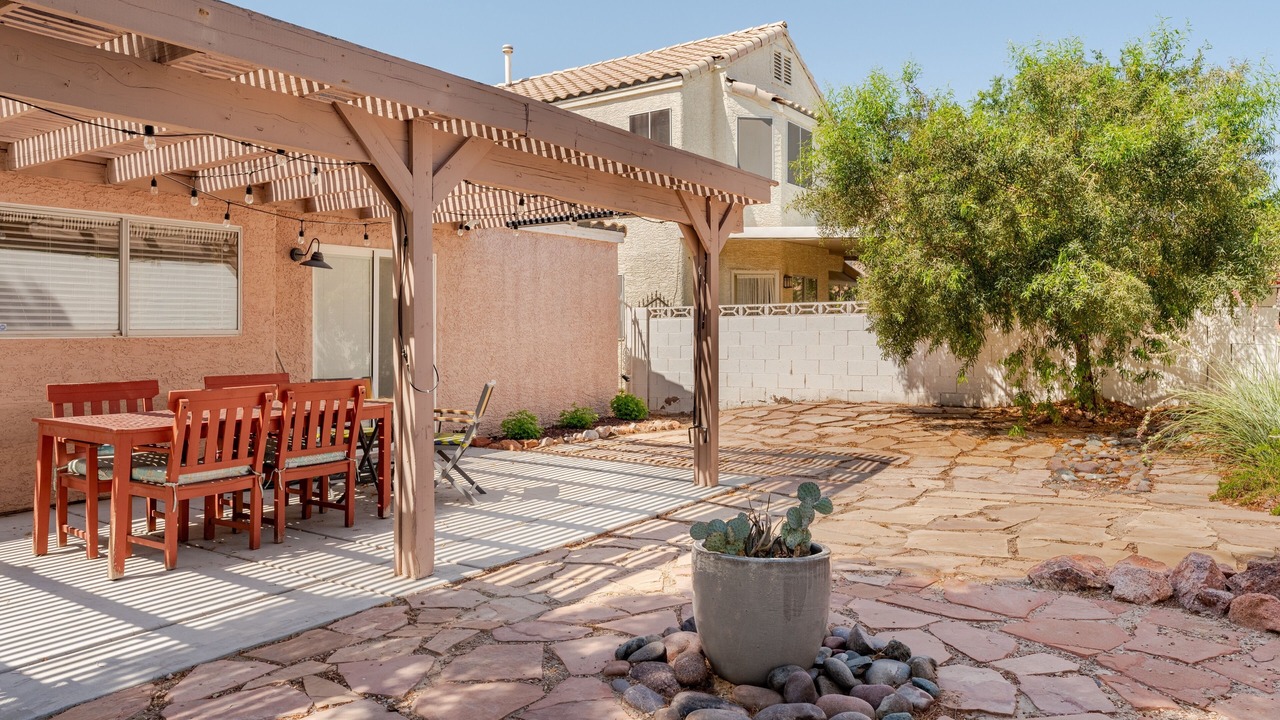 Photo of Outdoor in Desert Shores