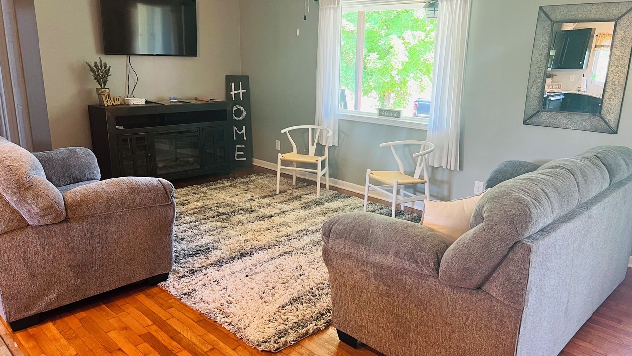 Photo of Livingroom in Dandridge