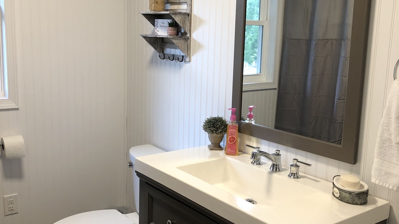 Photo of Bathroom in Dandridge