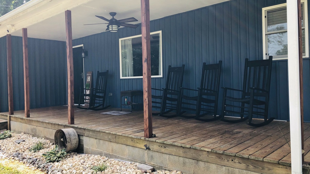 Photo of Patio Balcony in Dandridge