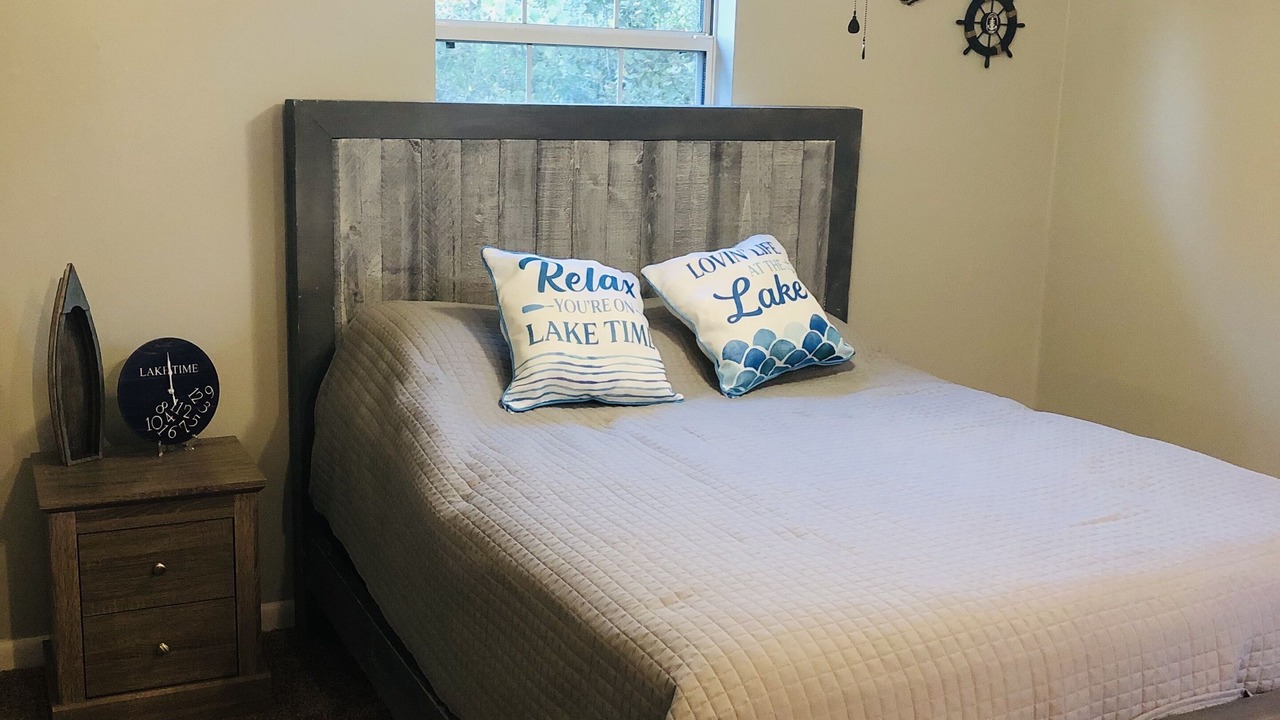 Photo of Bedroom in Dandridge